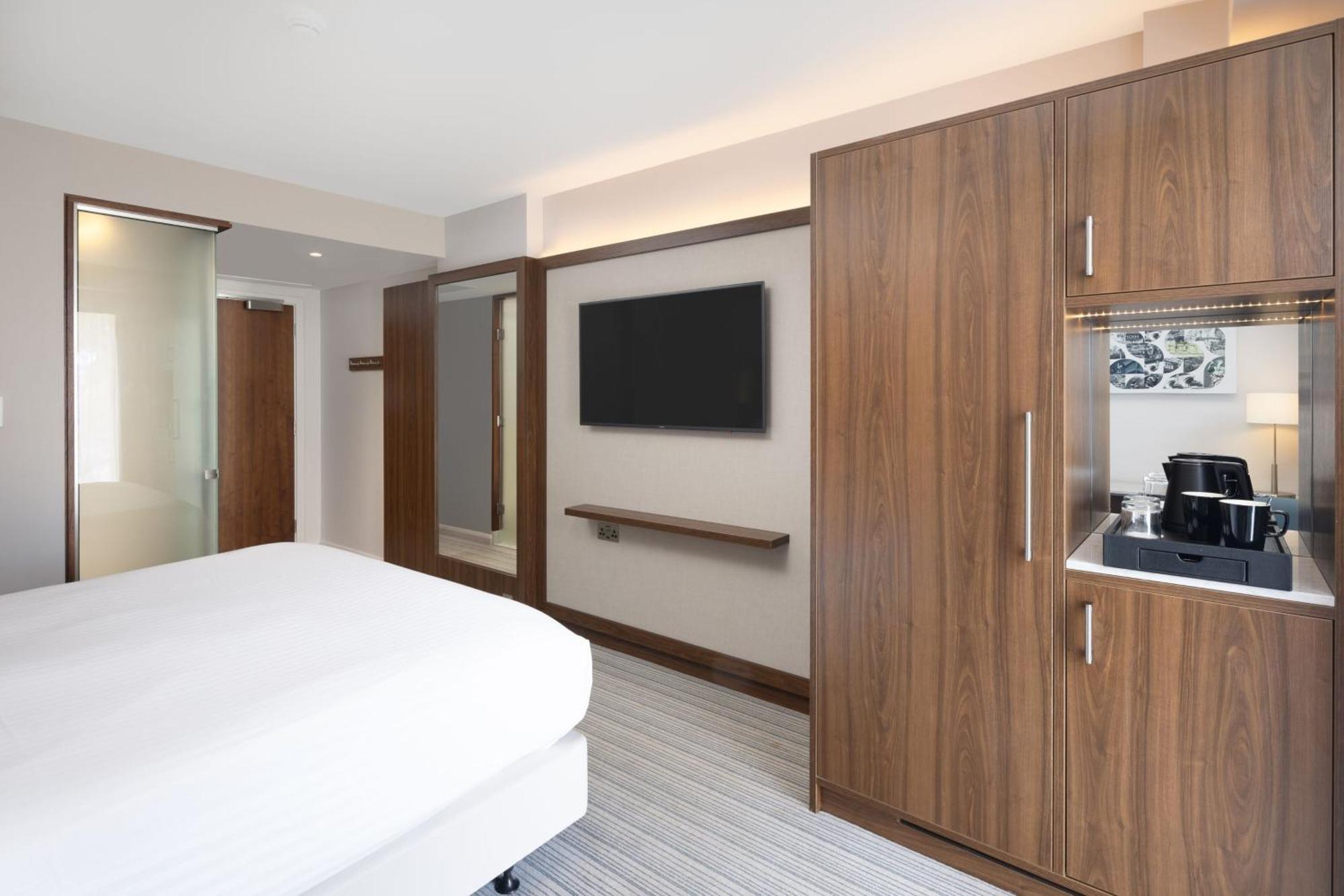 Courtyard By Marriott Oxford City Centre Bagian luar foto